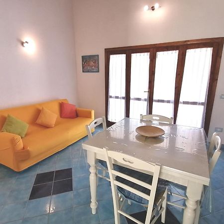 Appartamento Centralissimo In San Teodoro Сан Теодоро Екстериор снимка