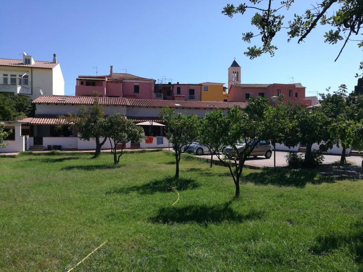 Appartamento Centralissimo In San Teodoro Сан Теодоро Екстериор снимка